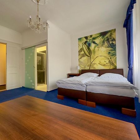 הרניצה Hotel Ruzek מראה חיצוני תמונה