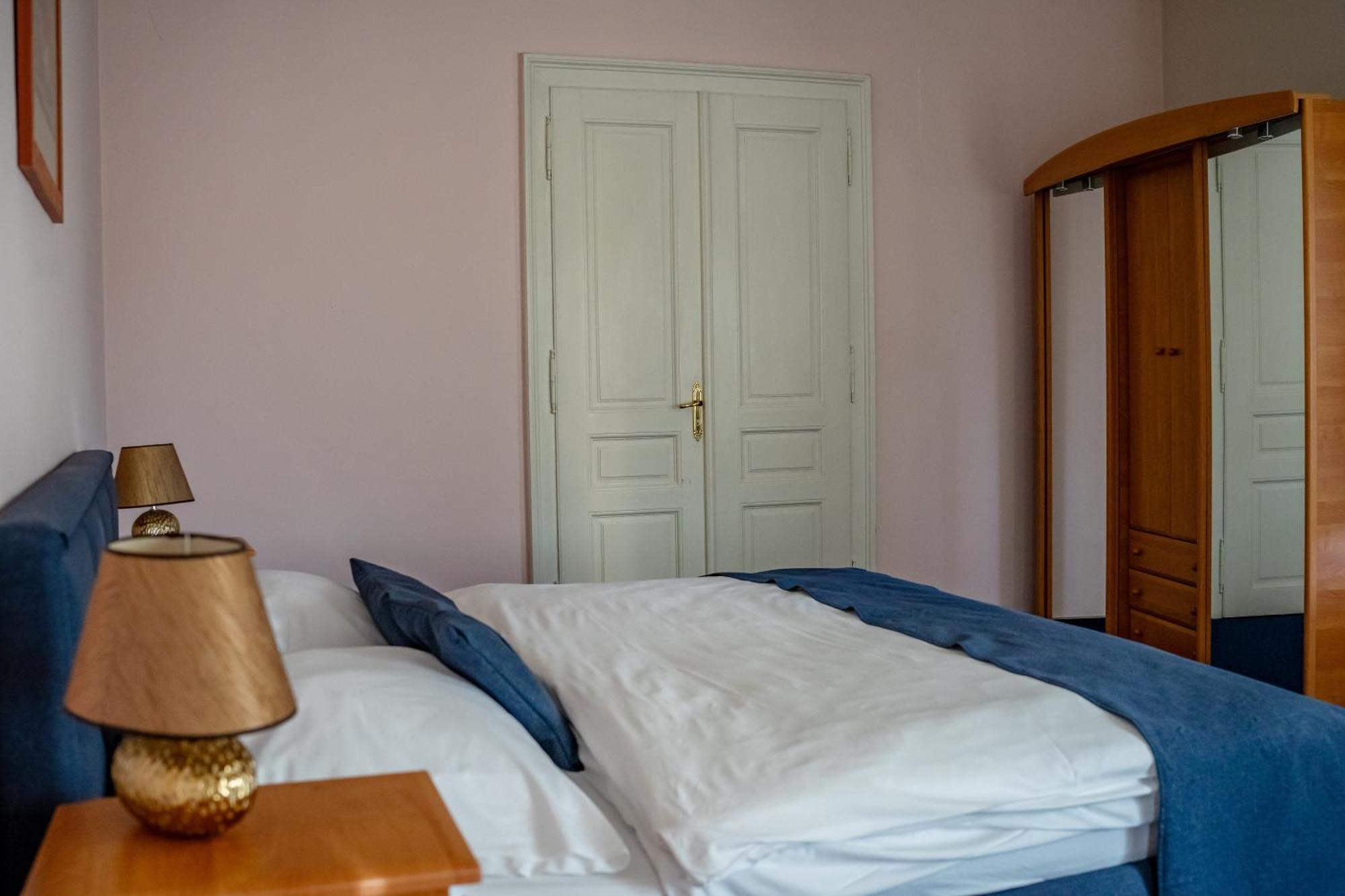 הרניצה Hotel Ruzek מראה חיצוני תמונה