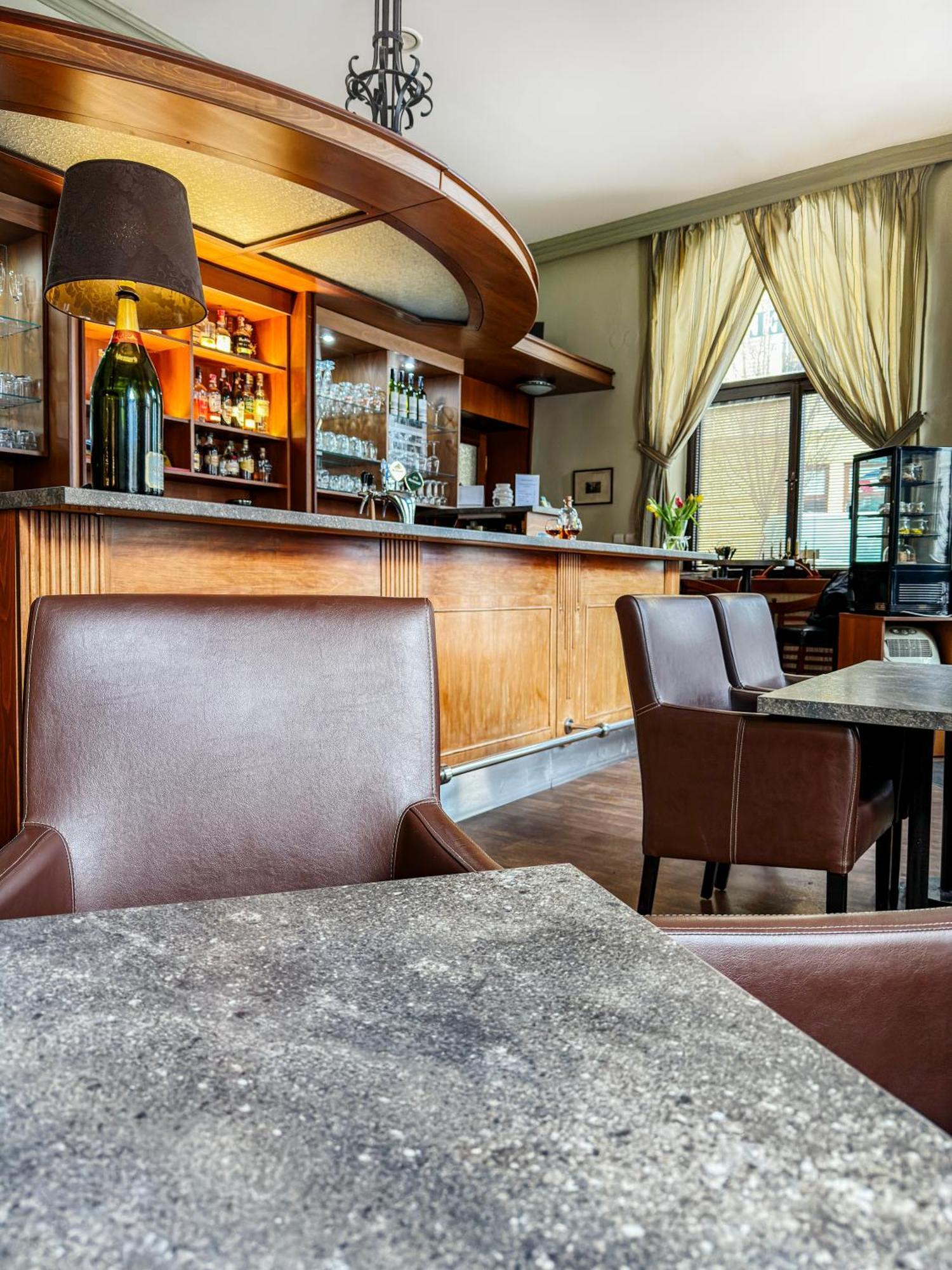 הרניצה Hotel Ruzek מראה חיצוני תמונה