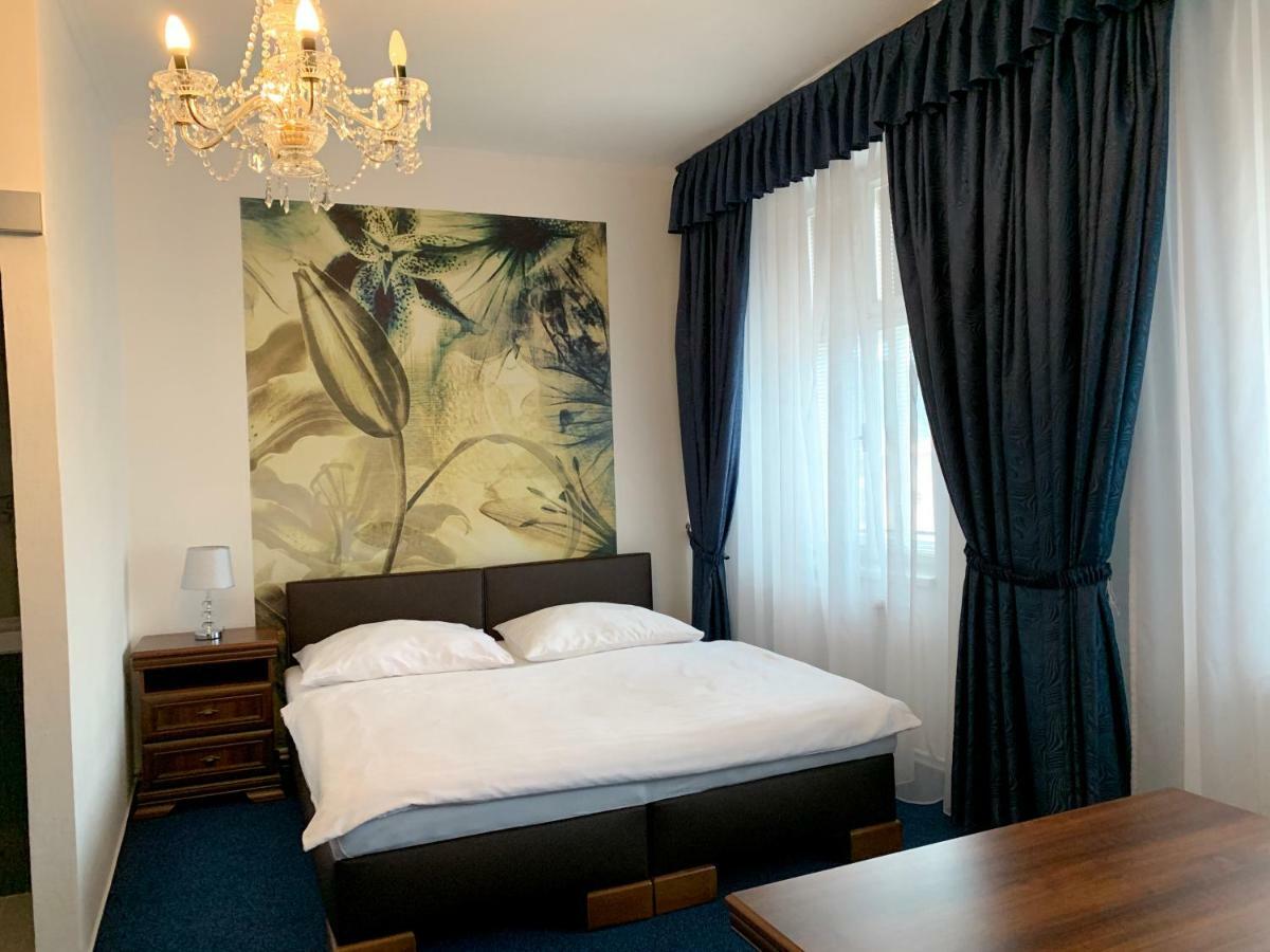 הרניצה Hotel Ruzek מראה חיצוני תמונה