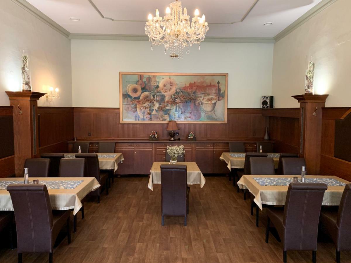 הרניצה Hotel Ruzek מראה חיצוני תמונה